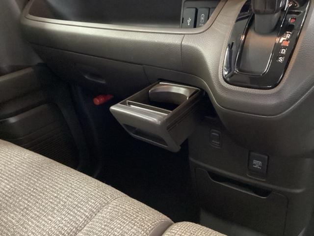 N-BOX L ホンダ純正メモリーナビ フルセグTV 衝突回避支援ブレーキ I-STOP クリソナ ドラレコ付 PW パワステ Sヒーター スマ-トキ- Bカメ 地デジTV ナビ&TV 両側スライド 横滑り防止(28枚目)