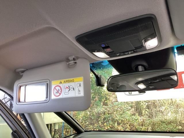 フィット ｅ：ＨＥＶリュクス　純正メモリーナビ　ドラレコ　リアカメラ、　誤発進抑制機能　本革シート　ＥＴＣ付　ＬＥＤ　シートヒーター　クルーズコントロール　セキュリティアラーム　ドライブレコーダー　ＤＶＤ　ＶＳＡ　フルセグ　ＵＳＢ（48枚目）