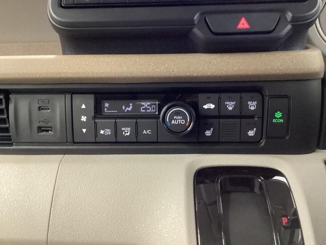 Ｎ－ＢＯＸ ベースグレード　ＨｏｎｄａＣＯＮＮＥＣＴ対応純正メモリーナビ　ドラレコ　衝突軽減システム　スマートキ－　両側スライドドア　カーテンエアバック　イモビライザー　ＥＣＯモード　横滑り防止　オートクルーズ　キーフリー（14枚目）