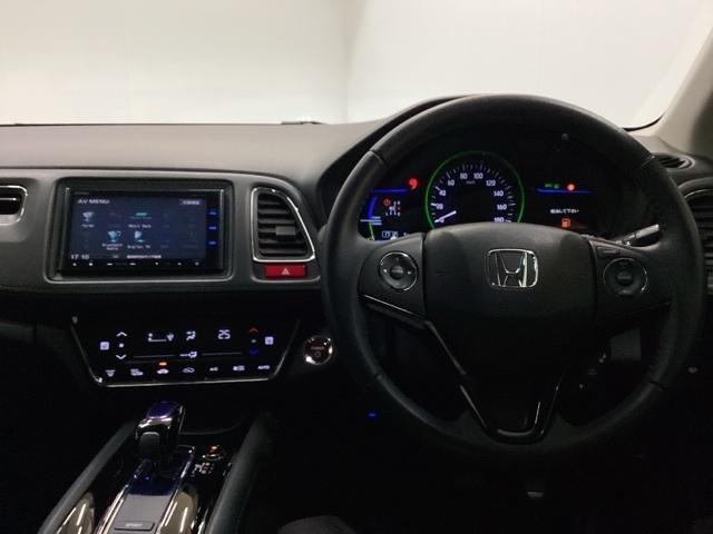 ヴェゼル ハイブリッドX メモリーナビ ETC リアカメラ シートヒーター ナビTV キーレス Aストップ スマートキー&プッシュスタート ESC PS サイドカーテンエアバック AAC DVD再生 ABS付 PW LED(3枚目)