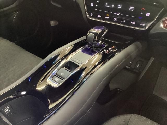 ヴェゼル ハイブリッドX メモリーナビ ETC リアカメラ シートヒーター ナビTV キーレス Aストップ スマートキー&プッシュスタート ESC PS サイドカーテンエアバック AAC DVD再生 ABS付 PW LED(14枚目)