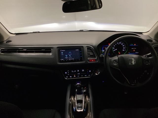 ヴェゼル ハイブリッドX メモリーナビ ETC リアカメラ シートヒーター ナビTV キーレス Aストップ スマートキー&プッシュスタート ESC PS サイドカーテンエアバック AAC DVD再生 ABS付 PW LED(29枚目)