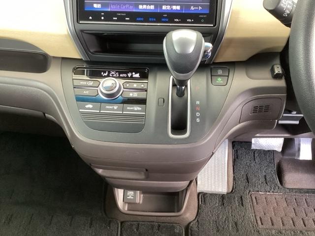 �����X�b�L���A�C���p�l�V�t�g�ł��B�p�[�L���O�u���[�L�̓t�b�g�u���[�L�^�C�v�Ȃ̂ŁA�^�]�ȂƏ���Ȃ̊Ԃ��X�b�L�����Ă��܂��B