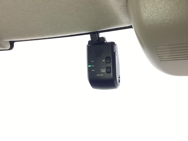 N-BOX ベースグレード HondaCONNECT対応純正メモリーナビ ドラレコ アイスト セキュリティアラーム 両側スライド 地デジTV 誤発信抑制機能 キーレスエントリー 前席シートヒーター USBポート バックカメラ付(12枚目)