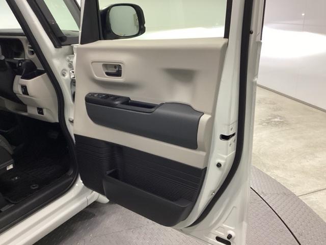 N-BOX ベースグレード HondaCONNECT対応純正メモリーナビ ドラレコ アイスト セキュリティアラーム 両側スライド 地デジTV 誤発信抑制機能 キーレスエントリー 前席シートヒーター USBポート バックカメラ付(32枚目)