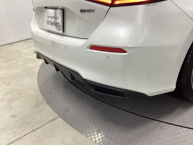 �{�f�B�[��C���e���A�͐��X�^�b�t������䒚�J�ɖ����A�N���[�j���O���Ă��܂�