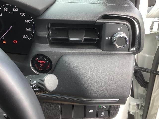 �X�}�[�g�L�[�V�X�e�����ڂł��̂ŁA�n���h�����̃X�C�b�`�������΁A�G���W���X�^�[�g�I