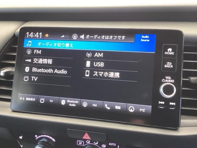 �i�r�@�\�����łȂ��A�t���Z�O�A�a�����������������Ȃǂ̃I�[�f�B�I�@�\�����Ă��܂��I