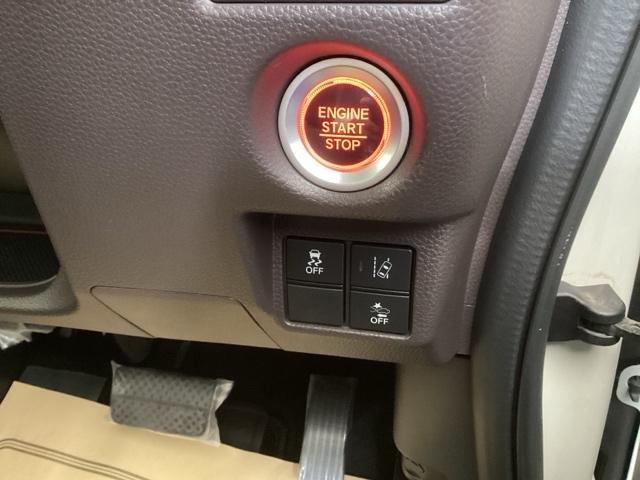 Ｎ－ＢＯＸ Ｇ・Ｌホンダセンシングカッパーブラウンスタイル　ナビ　両側電動スライドドア　リアカメラ　Ｒカメ　ＥＴＣ車載器　クルコン　ワンセグＴＶ　ＬＥＤ　両側Ｐスライドドア　盗難防止装置　ＶＳＡ　ベンチシート　ＵＳＢ　サイドカーテンエアバック　ＡＢＳ　パワステ（17枚目）