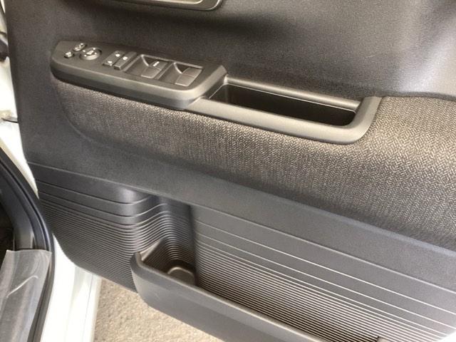 Ｎ－ＢＯＸカスタム ベースグレード　純正ナビ　フルセグ　リアカメラ　ベンチシ－ト　アクティブクルーズ　前席シートヒーター　イモビライザー　ＵＳＢ　運転席エアバッグ　スマートキー＆プッシュスタート　ＬＥＤヘッド　Ｂモニター　フリーキー（49枚目）