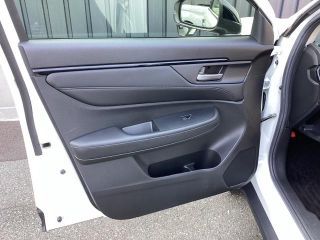 ＷＲ－Ｖ Ｚブラックスタイル　純正メモリーナビ　ドラレコ　リアカメラ　サイドエアバック　ＥＴＣ車載器　ＬＥＤヘッドライト　ＵＳＢ　ドライブレコーダー　盗難防止システム　オートライト　バックカメラ　スマートキー　オートエアコン（33枚目）