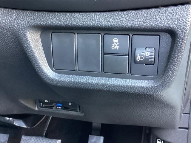 ＷＲ－Ｖ Ｚブラックスタイル　純正メモリーナビ　ドラレコ　リアカメラ　サイドエアバック　ＥＴＣ車載器　ＬＥＤヘッドライト　ＵＳＢ　ドライブレコーダー　盗難防止システム　オートライト　バックカメラ　スマートキー　オートエアコン（43枚目）