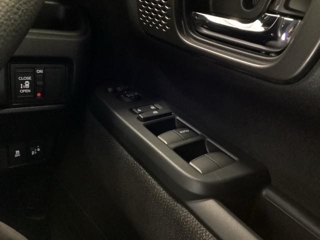 Ｎ－ＢＯＸカスタム ベースグレード　ＨｏｎｄａＣＯＮＮＥＣＴ対応純正メモリーナビ　ドラレコ　ベンチシ－ト　アクティブクルーズ　フルセグ対応　前席シートヒーター　イモビライザー　ＵＳＢ　運転席エアバッグ　スマートキー＆プッシュスタート（31枚目）