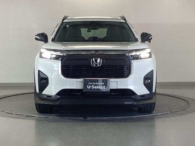 �k�d�c�w�b�h���C�g�𑕔����Ă��܂��B�k�d�c�w�b�h���C�g�͂ƂĂ����邭�A�J�̓����ԑ��s�����S�E���S�ł��B�I�[�g���C�g�R���g���[���t���Ŏ��̖͂��邳�ɉ����Ď����œ_���E�������܂�