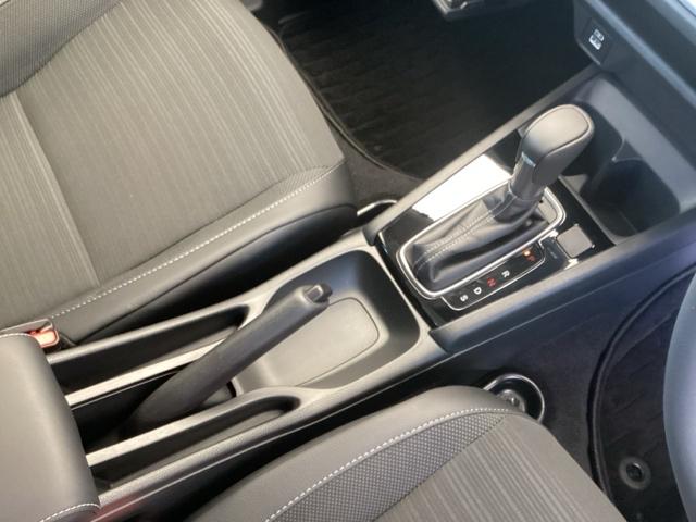 �V���v���łƂĂ��g���₷���t���A�V�t�g�ɁA�p�[�L���O�u���[�L�̓n���h�^�C�v�̃T�C�h�u���[�L�ł��B