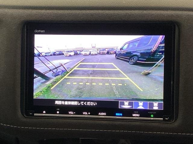 �֗��ȂR�r���[�؂�ւ��A�K�C�h���\���t���̃o�b�N�J�����ł��I��ގ��A����̎��E���T�|�[�g���܂��I