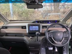 �ե���ȥ��饹���礭�����磻�ɤʻ볦�Ǳ�ž�⤷�䤹���ʤ�褦�ˡ��߷פ���Ƥ��ޤ��� 3