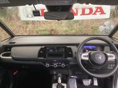 �ե���ȥ��饹���礭�����磻�ɤʻ볦�Ǳ�ž�⤷�䤹���ʤ�褦�����ꤵ��Ƥ��ޤ��� 2