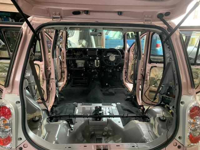 �V�[�g�B�����蓙���O���Ď������|�����Ă��܂��B