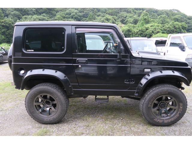 ワイルドウインド　４ＷＤ　インタークーラーターボ　５速ミッション車　フロントリヤ社外バンパー　社外１６インチアルミホイール　バケットシート　ＣＤ　社外キーレス　ＥＴＣ　社外マフラー(5枚目)