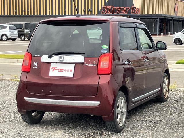 Ｎ－ＯＮＥ プレミアム・Ｌパッケージ　ナビ・ワンセグＴＶ／Ｂｌｕｅｔｏｏｔｈ接続／ＤＶＤ再生／プッシュスタート／スマートキー／１４インチアルミホイール／ＨＩＤヘッドランプ（7枚目）