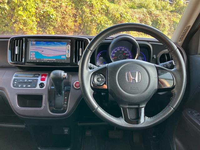 N-ONE プレミアム ナビ・ワンセグTV/Bluetooth接続/CD・DVD再生/バックカメラ/プッシュスタート/スマートキー/ベンチシート/車検整備付き(3枚目)