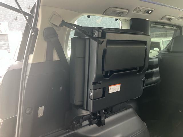 ヴェルファイア ２．５Ｚ　Ｇエディション　革シート　アルパイン１１インチナビ　デジタルインナーミラー　ワンオーナー（16枚目）