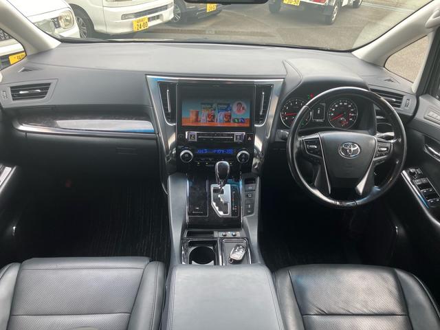 ヴェルファイア ２．５Ｚ　Ｇエディション　革シート　アルパイン１１インチナビ　デジタルインナーミラー　ワンオーナー（26枚目）