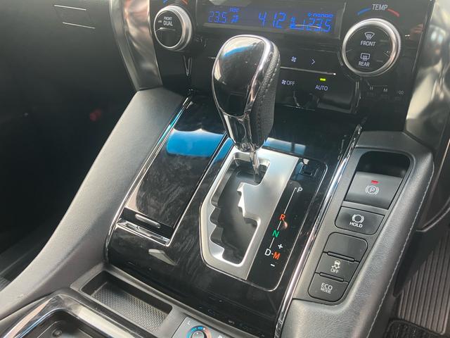 ヴェルファイア ２．５Ｚ　Ｇエディション　革シート　アルパイン１１インチナビ　デジタルインナーミラー　ワンオーナー（67枚目）