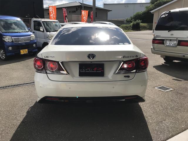 クラウンハイブリッド ハイブリッドアスリートＳ　Ｊ－フロンティア　純正８型ナビ　バックカメラ　セーフティセンスＰ　レーダークルーズコントロール　ＥＴＣ　ドライブレコーダー　ハーフレザーシート　シートヒーター　ステアリングヒーター　純正１８インチＡＷ（3枚目）