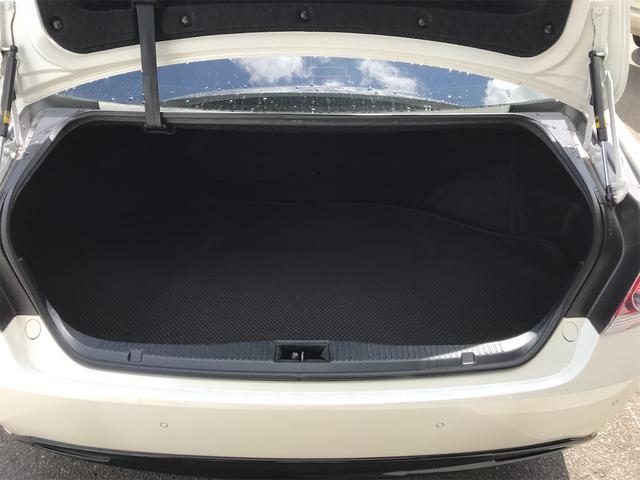 クラウンハイブリッド ハイブリッドアスリートＳ　Ｊ－フロンティア　純正８型ナビ　バックカメラ　セーフティセンスＰ　レーダークルーズコントロール　ＥＴＣ　ドライブレコーダー　ハーフレザーシート　シートヒーター　ステアリングヒーター　純正１８インチＡＷ（18枚目）