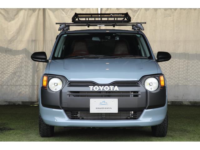 プロボックス 　オールペイント／リアエンブレム／ＴＯＹＯＴＡエンブレム／スチールホイールペイント／ステアリング／ステアリングボス／フィルム施工／ルーフレール／ルーフバスケット（3枚目）