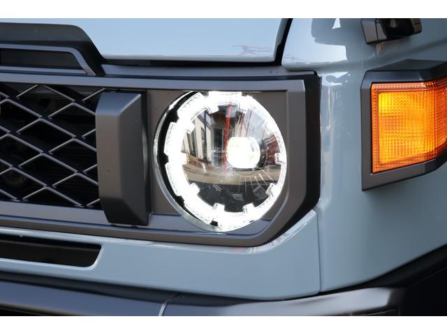 プロボックス ハイブリッドＦ　”７０”ＢＯＸ仕様　オールペイント【アンヴィル】１４インチＡＷ　ＢＲＵＴ－ＢＲ５５（ミルドサティンブラック）　グリップマックスＭＴタイヤ　シートカバー　ステアリング【レアル】リアスピーカー　ＥＴＣ（9枚目）