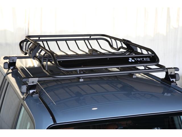 プロボックス ハイブリッドＦ　”７０”ＢＯＸ仕様　オールペイント【アンヴィル】１４インチＡＷ　ＢＲＵＴ－ＢＲ５５（ミルドサティンブラック）　グリップマックスＭＴタイヤ　シートカバー　ステアリング【レアル】リアスピーカー　ＥＴＣ（20枚目）