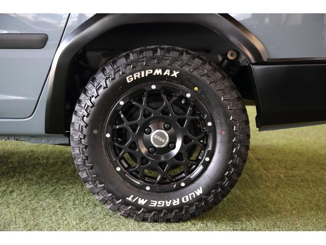 プロボックス ハイブリッドＦ　”７０”ＢＯＸ仕様　オールペイント【アンヴィル】１４インチＡＷ　ＢＲＵＴ－ＢＲ５５（ミルドサティンブラック）　グリップマックスＭＴタイヤ　シートカバー　ステアリング【レアル】リアスピーカー　ＥＴＣ（24枚目）