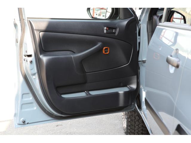 プロボックス ハイブリッドＦ　”７０”ＢＯＸ仕様　オールペイント【アンヴィル】１４インチＡＷ　ＢＲＵＴ－ＢＲ５５（ミルドサティンブラック）　グリップマックスＭＴタイヤ　シートカバー　ステアリング【レアル】リアスピーカー　ＥＴＣ（41枚目）