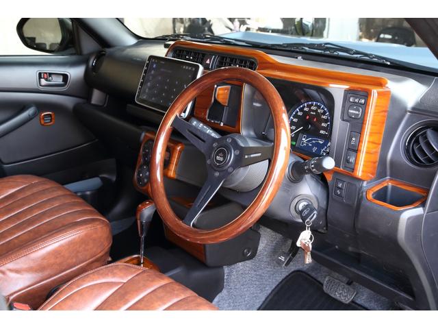 プロボックス ハイブリッドＦ　”７０”ＢＯＸ仕様　オールペイント【アンヴィル】１４インチＡＷ　ＢＲＵＴ－ＢＲ５５（ミルドサティンブラック）　グリップマックスＭＴタイヤ　シートカバー　ステアリング【レアル】リアスピーカー　ＥＴＣ（45枚目）