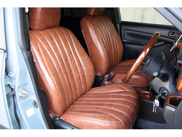 プロボックス ハイブリッドＦ　”７０”ＢＯＸ仕様　オールペイント【アンヴィル】１４インチＡＷ　ＢＲＵＴ－ＢＲ５５（ミルドサティンブラック）　グリップマックスＭＴタイヤ　シートカバー　ステアリング【レアル】リアスピーカー　ＥＴＣ（46枚目）