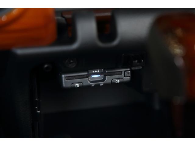 プロボックス ハイブリッドＦ　”７０”ＢＯＸ仕様　オールペイント【アンヴィル】１４インチＡＷ　ＢＲＵＴ－ＢＲ５５（ミルドサティンブラック）　グリップマックスＭＴタイヤ　シートカバー　ステアリング【レアル】リアスピーカー　ＥＴＣ（66枚目）