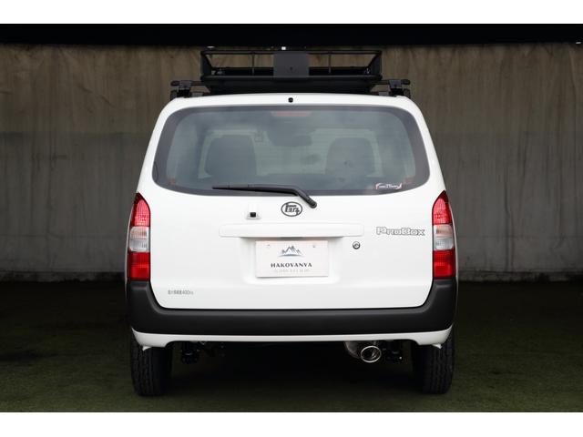 プロボックス Ｆ　丸目ヘッドライトキット　Ｆバンパーペイント　リフトアップ　スチールホイールペイント　ＴＯＹＯオープンカントリーＡＴタイヤ　シートカバー　ガングリップステアリング　車内パネルＰ　ＴＯＹＯＴＡエンブレム（5枚目）