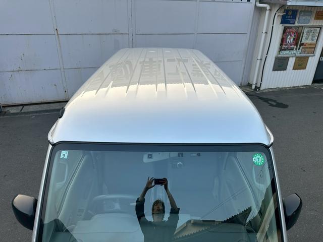 エブリイ ＰＡリミテッド　・４ＡＴ・禁煙車・ワンオーナー車・フロントパワーウインドウ・オートライト・ハイルーフ・キーレス・両側スライド・ドライブレコーダー・充電池ポート（10枚目）
