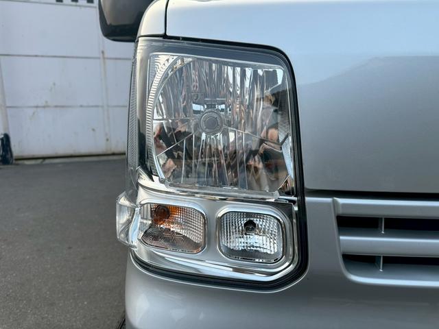 エブリイ ＰＡリミテッド　・４ＡＴ・禁煙車・ワンオーナー車・フロントパワーウインドウ・オートライト・ハイルーフ・キーレス・両側スライド・ドライブレコーダー・充電池ポート（11枚目）