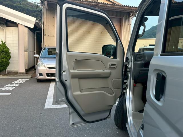 エブリイ ＰＡリミテッド　・４ＡＴ・禁煙車・ワンオーナー車・フロントパワーウインドウ・オートライト・ハイルーフ・キーレス・両側スライド・ドライブレコーダー・充電池ポート（24枚目）