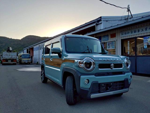 ハスラー ハイブリッドXターボ ・全周囲カメラ・純正モニターナビ・プッシュスタート・衝突軽減システム・シートヒーター・スペアキー有・新品タイヤ・新品バッテリー・禁煙車・純正アルミホイール(4枚目)