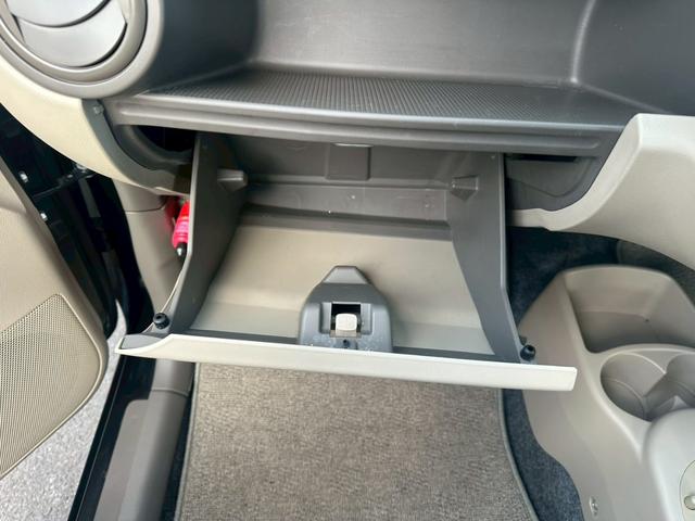 アルト Ｆ　・新品タイヤ・新品バッテリー（48枚目）