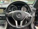 SLK SLK200ブルーエフィシェンシー オープンカー ETC バックカメラ ナビ TV クリアランスソナー オートクルーズコントロール オートライト HID AT キーレスエントリー シートヒーター アルミホイール 盗難防止システム ABS 中古車画像_3