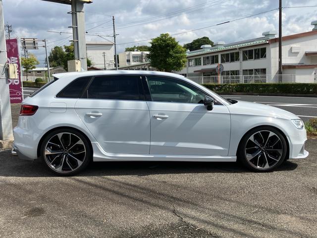 A3 スポーツバック1.4TFSI アルパイン前後ドライブレコーダー/社外マフラー/エアロ/ダウンサス/RSグリル/ETC/Bluetooth接続/アルミホイール/プッシュスタート/バックカメラ(7枚目)