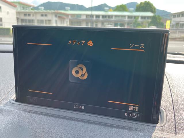 A3 スポーツバック1.4TFSI アルパイン前後ドライブレコーダー/社外マフラー/エアロ/ダウンサス/RSグリル/ETC/Bluetooth接続/アルミホイール/プッシュスタート/バックカメラ(27枚目)