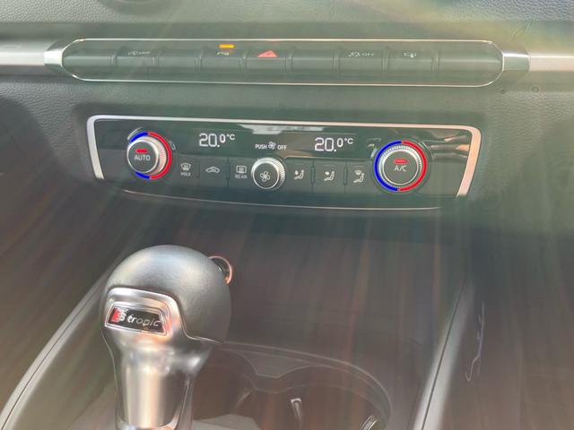 A3 スポーツバック1.4TFSI アルパイン前後ドライブレコーダー/社外マフラー/エアロ/ダウンサス/RSグリル/ETC/Bluetooth接続/アルミホイール/プッシュスタート/バックカメラ(29枚目)