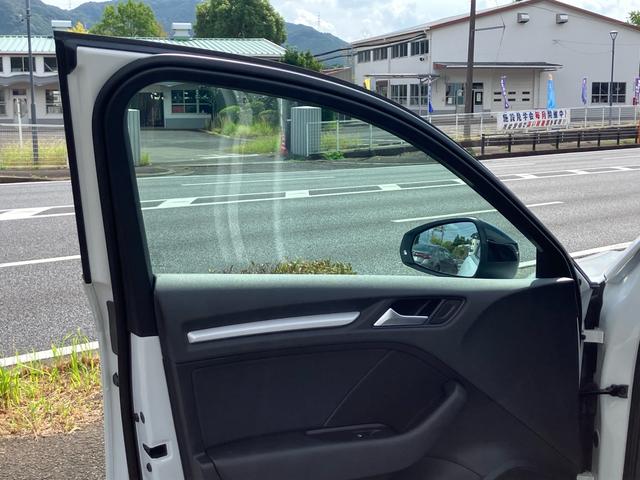 A3 スポーツバック1.4TFSI アルパイン前後ドライブレコーダー/社外マフラー/エアロ/ダウンサス/RSグリル/ETC/Bluetooth接続/アルミホイール/プッシュスタート/バックカメラ(31枚目)